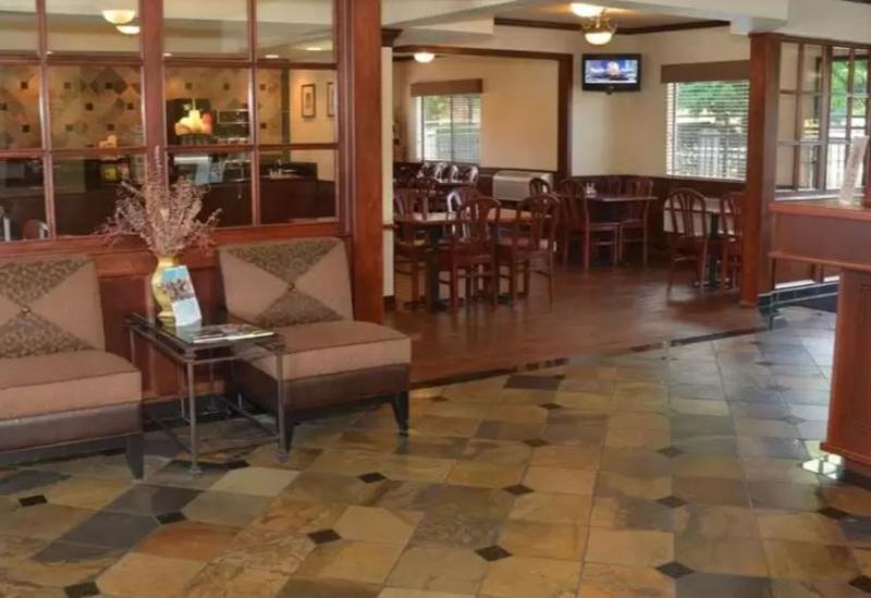 Baymont By Wyndham Yakima Riverfront Εξωτερικό φωτογραφία