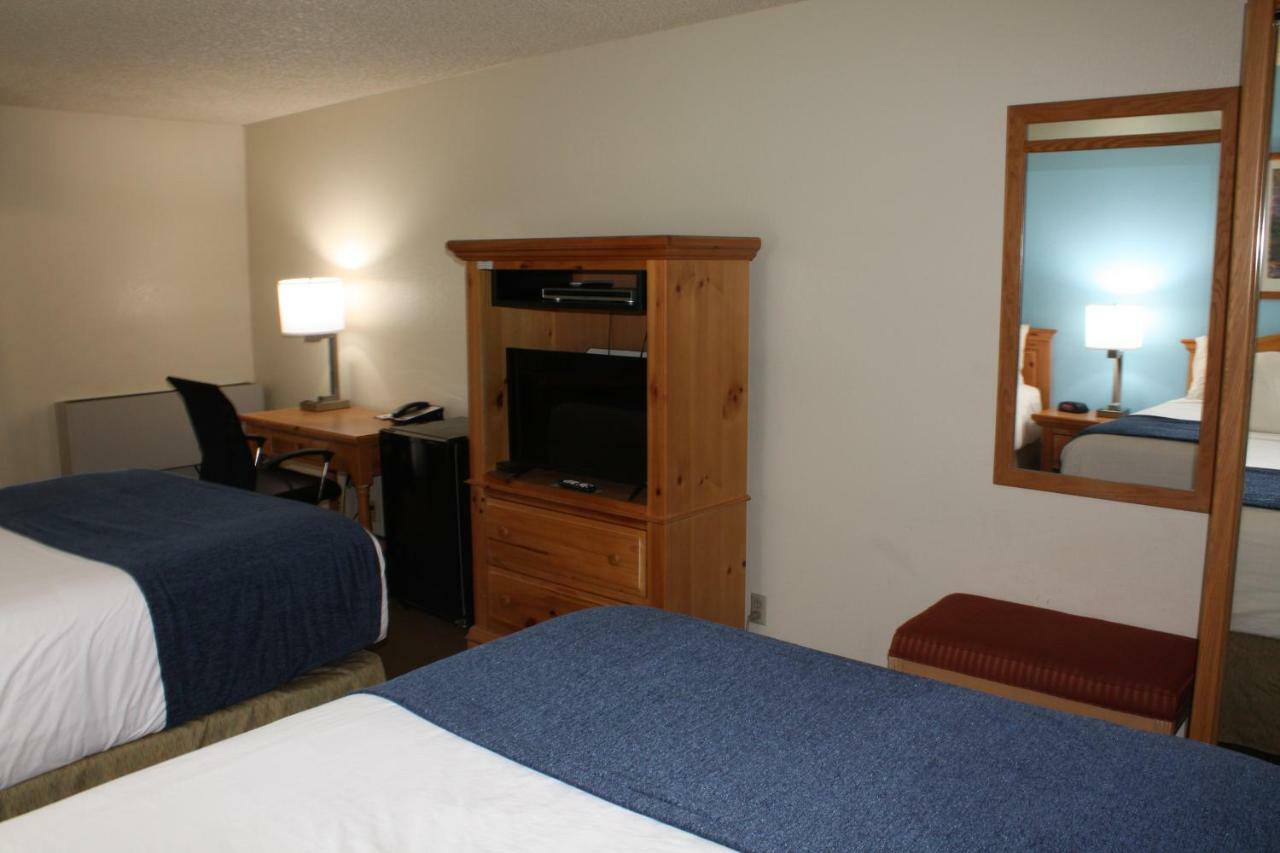 Baymont By Wyndham Yakima Riverfront Εξωτερικό φωτογραφία