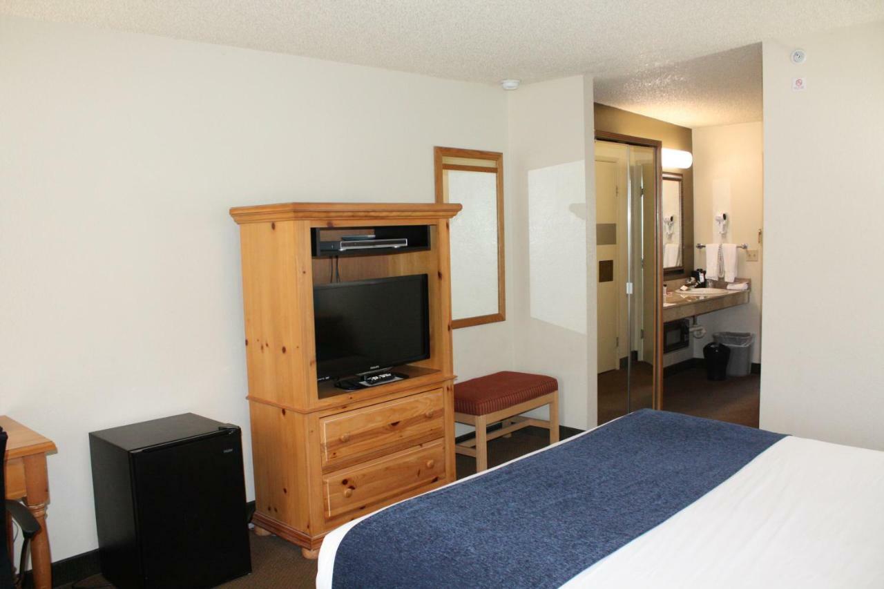 Baymont By Wyndham Yakima Riverfront Εξωτερικό φωτογραφία